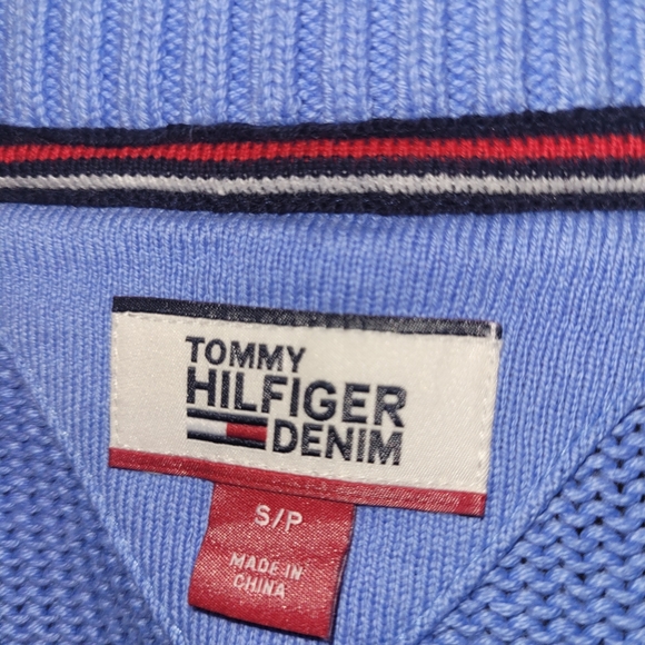 Tommy Hilfiger Size S sweater - Picture 4 of 4